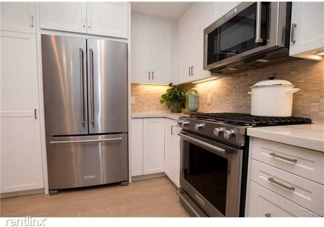 5104 San Joaquin Plaza - Photo 2 of 3