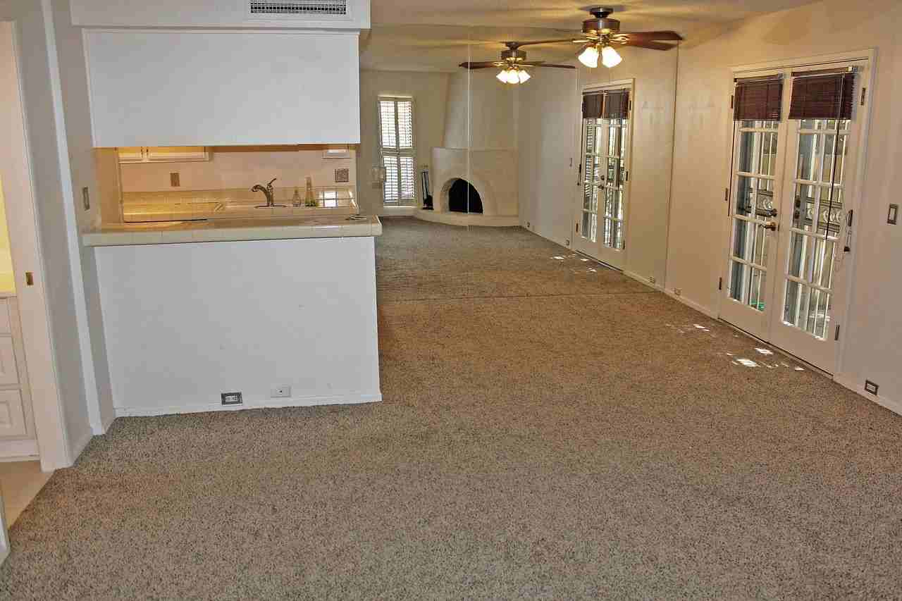 10409 N 9th St #2 - Photo 2 of 23