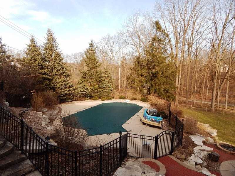 W331N5990 County Rd C - Photo 2 of 14