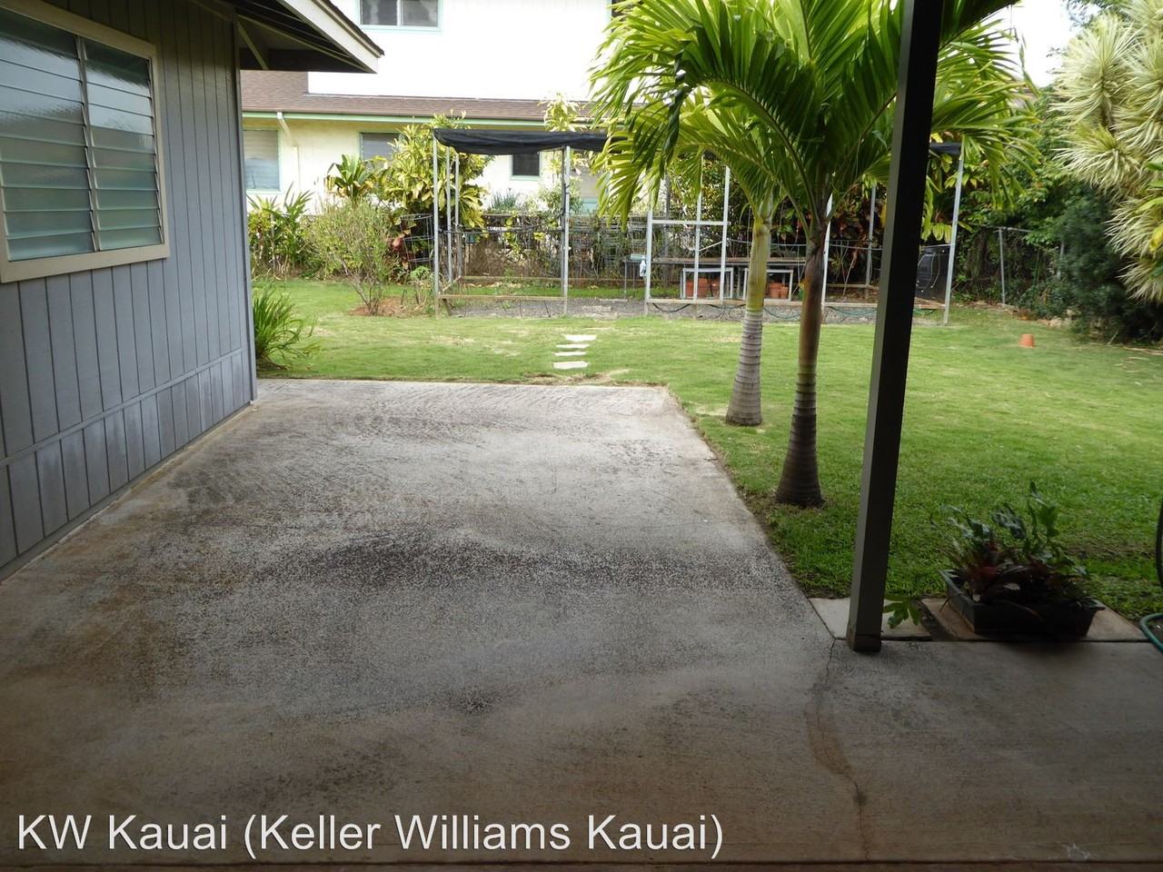 3276 Waoke St - Photo 2 of 5