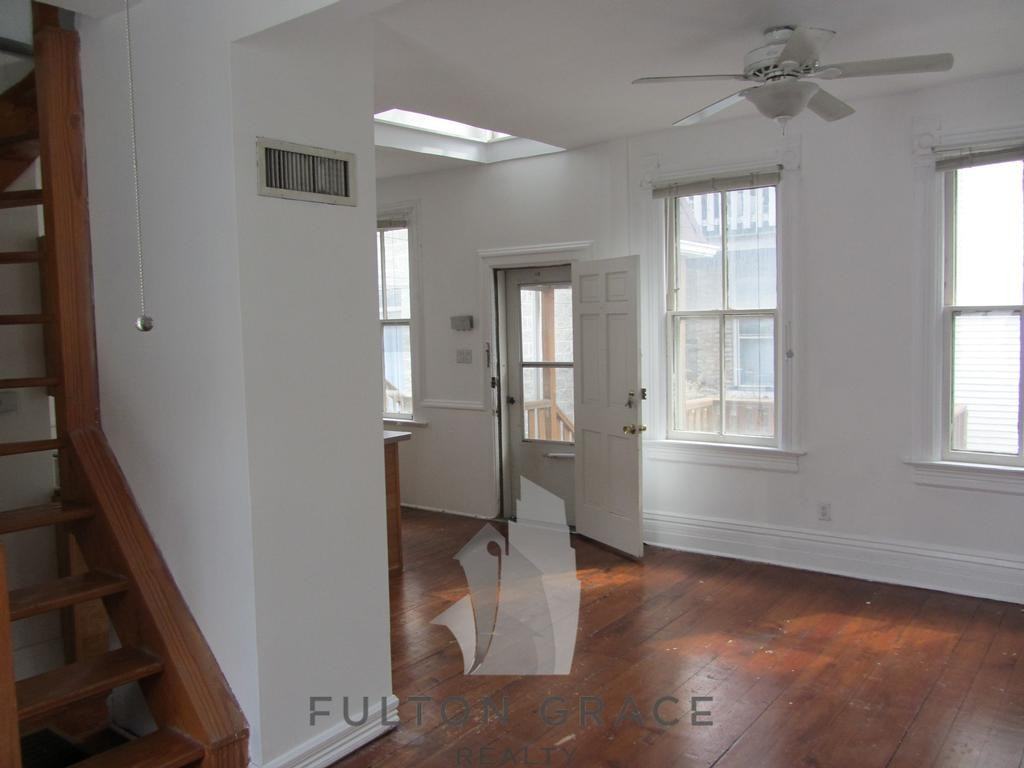 1740 West Henderson Street #CH