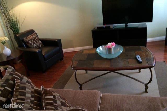 1317 Wilcox Ave - Photo 2 of 15