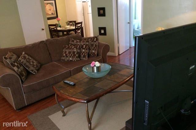 1317 Wilcox Ave - Photo 3 of 15