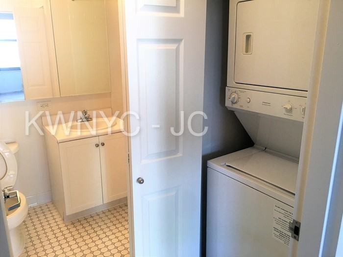 102 Columbus Ave #7 - Photo 3 of 5
