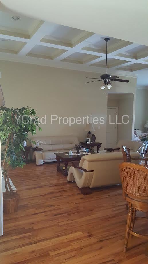 2607 Misty Rose Ln - Photo 3 of 18