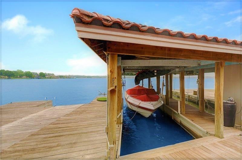 1176 Lake View Dr - Photo 3 of 29