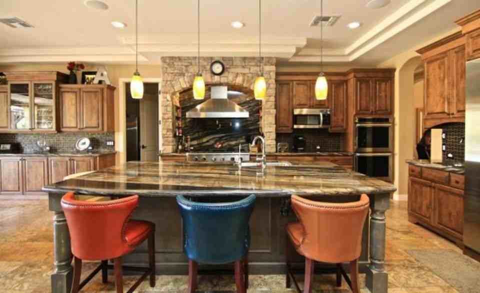 3010 E Glencove Cir - Photo 3 of 31