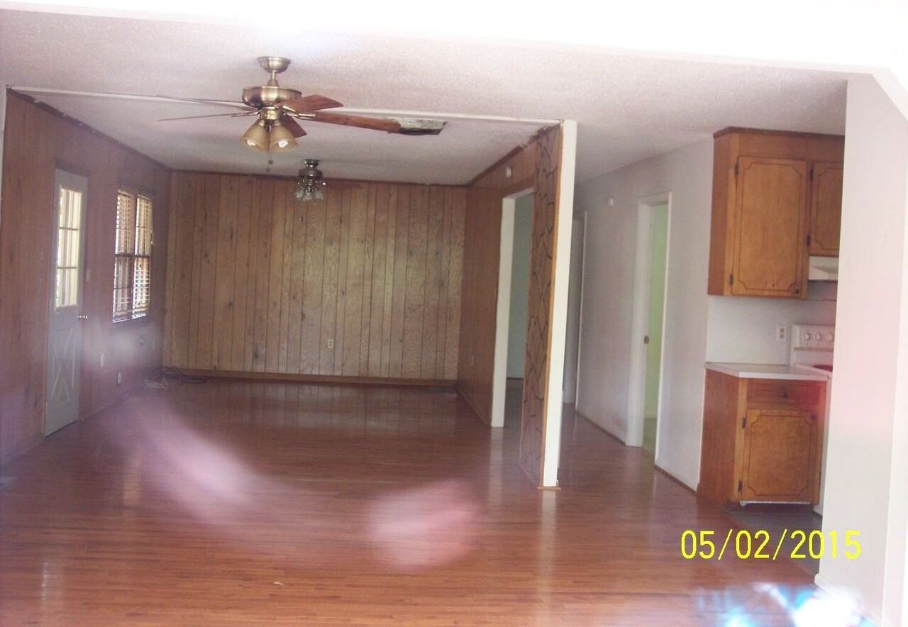114 Sun Flower Ln - Photo 3 of 4