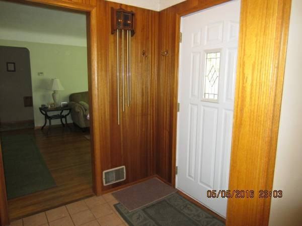 6259 Baker Ave NE - Photo 2 of 18