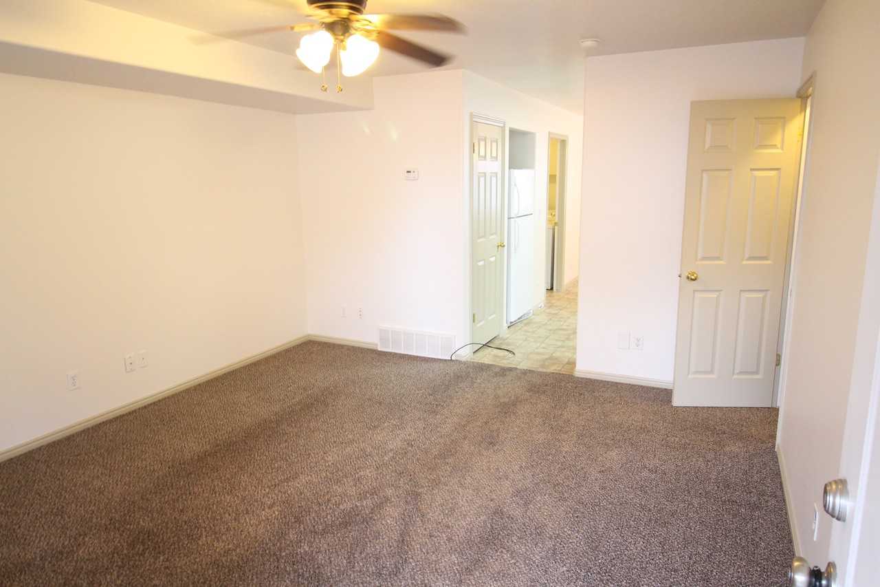 272 W 1975 N - Photo 3 of 22