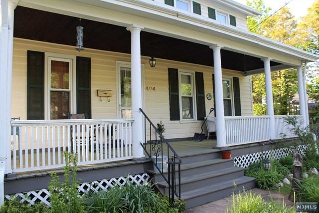 404 S Maple Ave - Photo 2 of 13