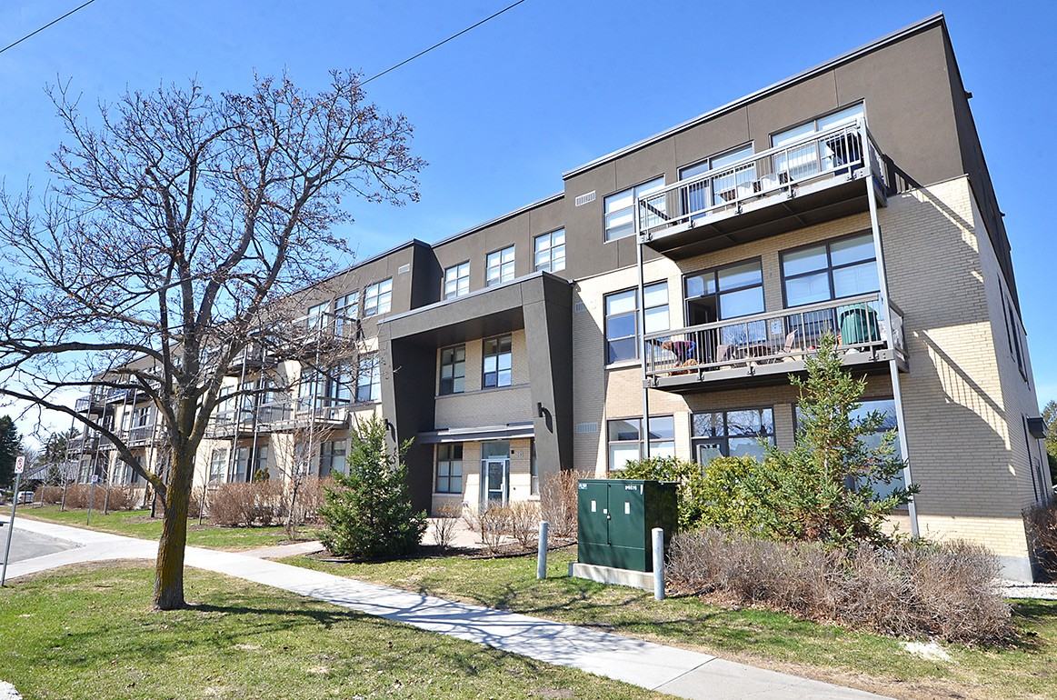 345 St Denis Street #106