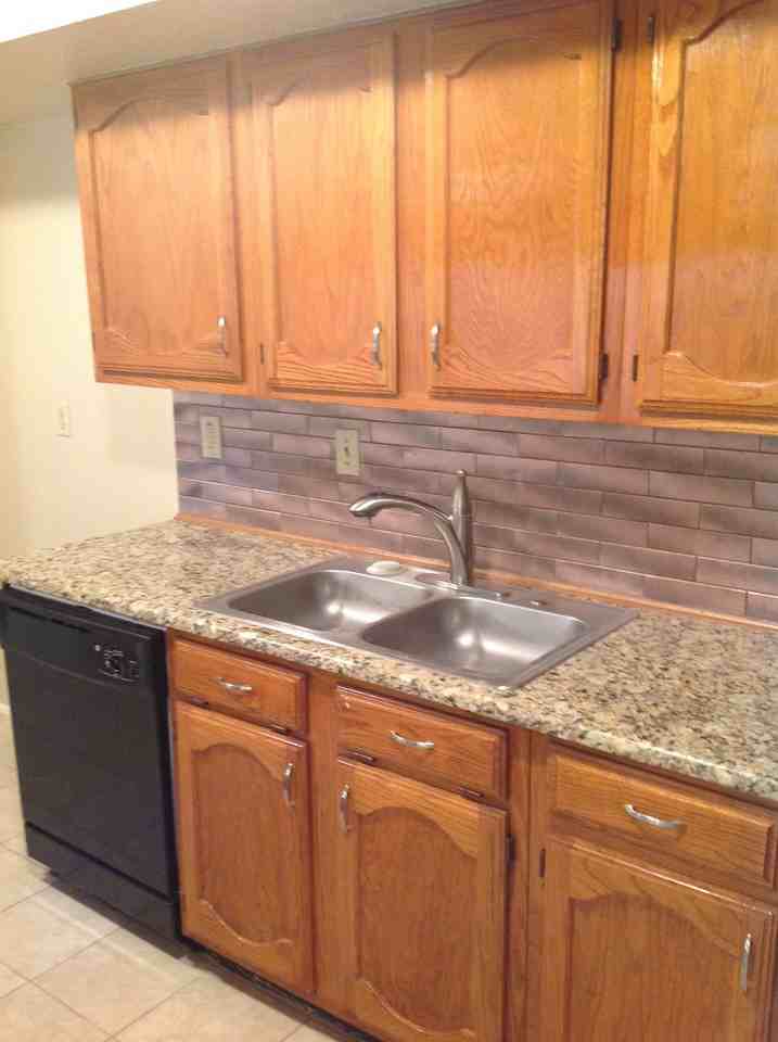 409 Everest Ct - Photo 3 of 6