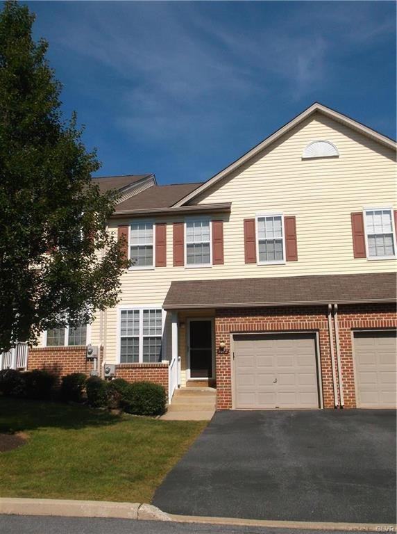 7672 Cross Creek Cir W - Photo 2 of 2