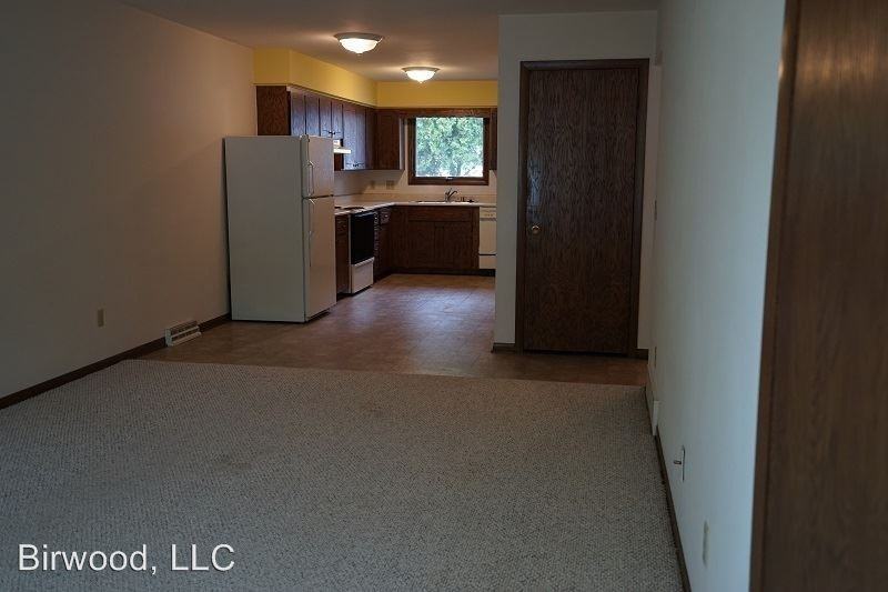 192-94 Walnut St. - Photo 3 of 7