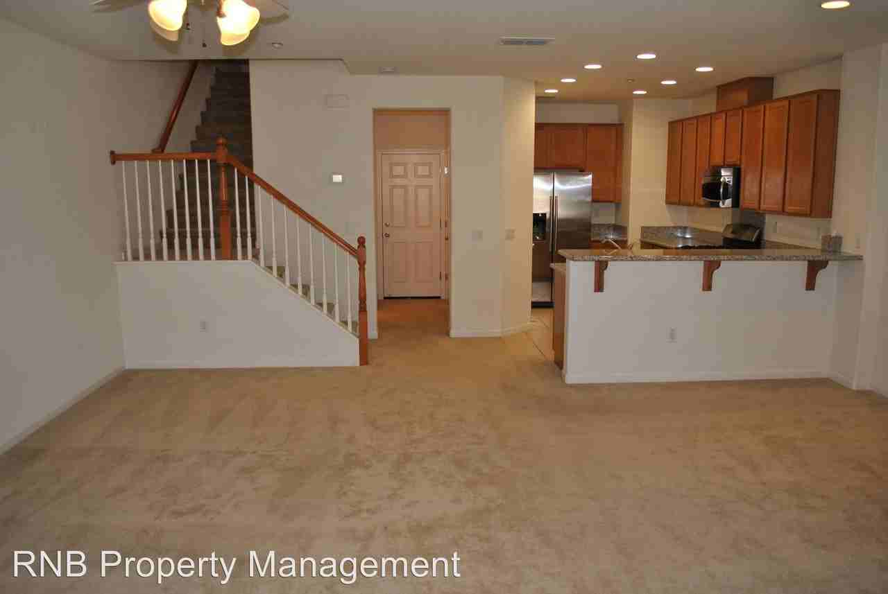 2110 Las Palomas Loop - Photo 2 of 26