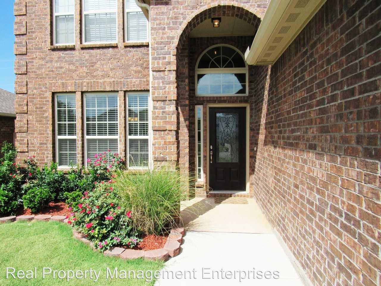 4301 Johnson Farms Dr - Photo 2 of 24