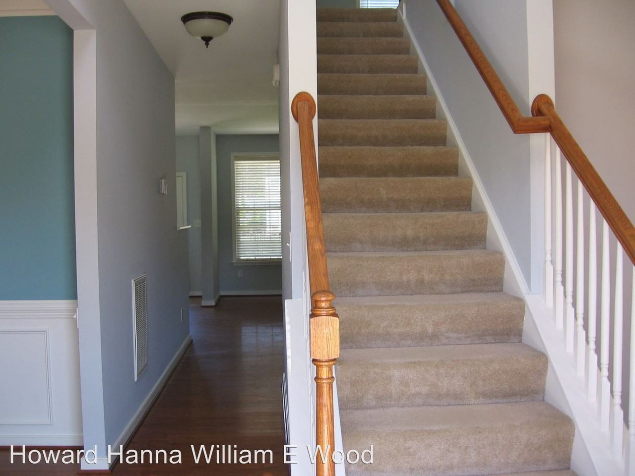 217 Grandville Arch - Photo 2 of 20