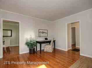 2681 17th St - Photo 3 of 11