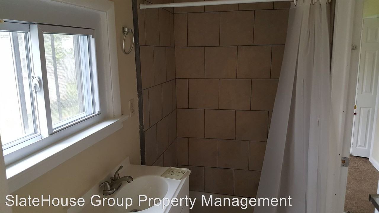 438 Frogtown Rd - Photo 2 of 10