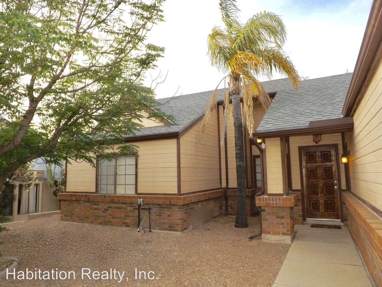 7914 N Roundstone Dr - Photo 2 of 25