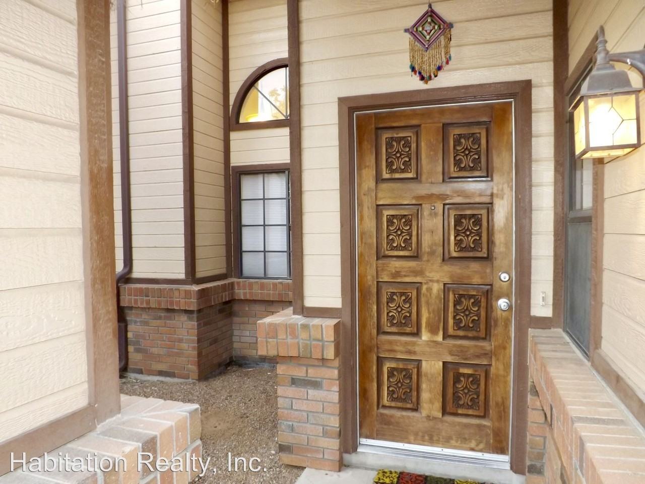 7914 N Roundstone Dr - Photo 3 of 25