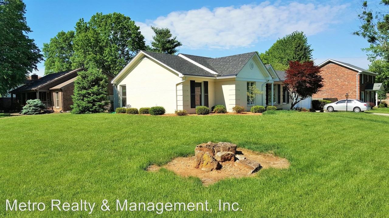 8810 Halford Way - Photo 3 of 50
