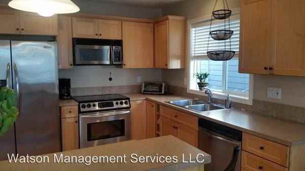 998 NW Anjni Cir - Photo 2 of 14