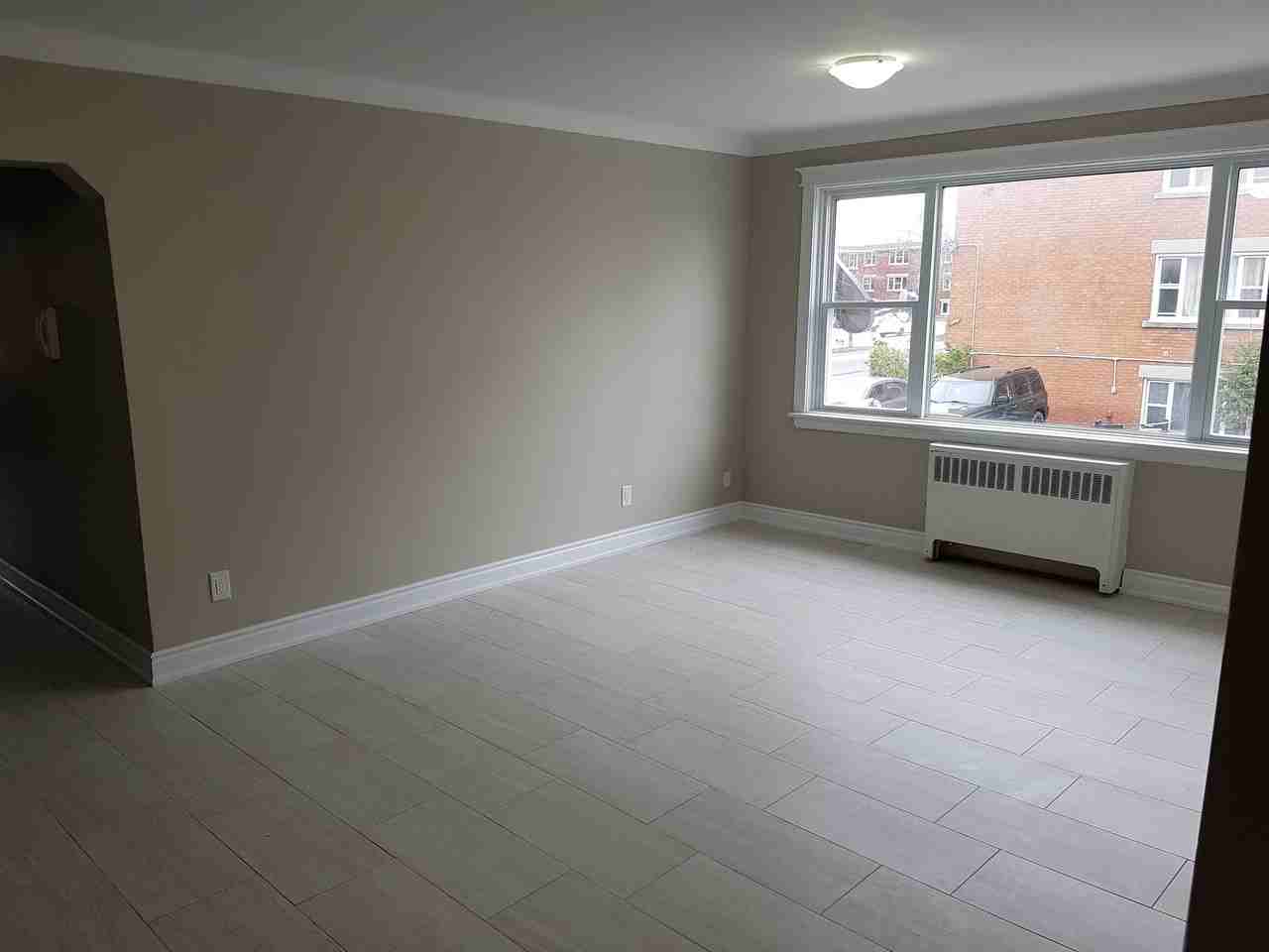 348 Lacasse Avenue, Ottawa, ON K1L 7A9 2 Bedroom Apartment for Rent