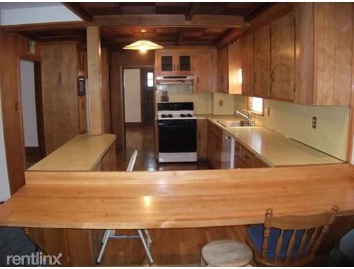 214 Adams Ave #1 - Photo 2 of 10