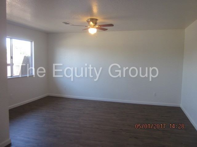 1220 N Santa Fe St - Photo 2 of 24