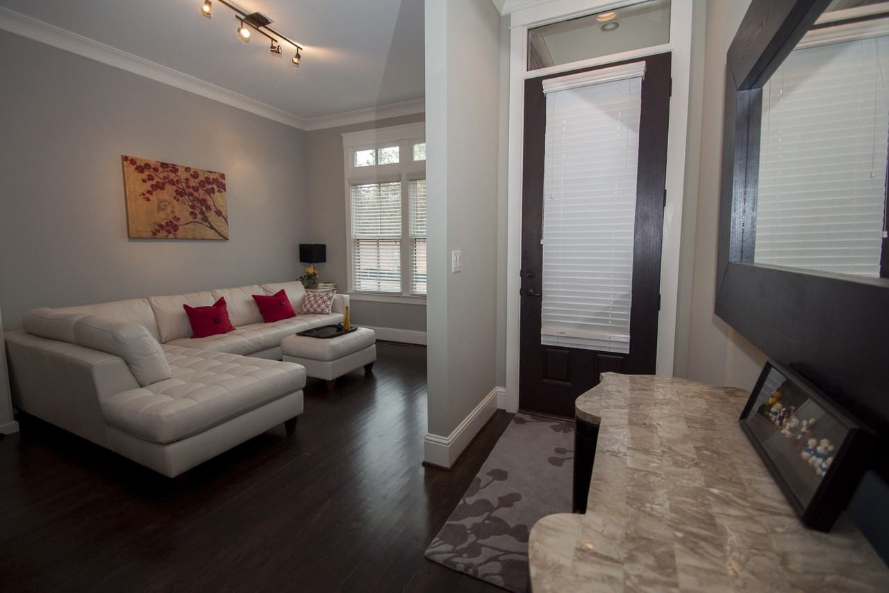 4668 Magnolia Commons - Photo 3 of 26