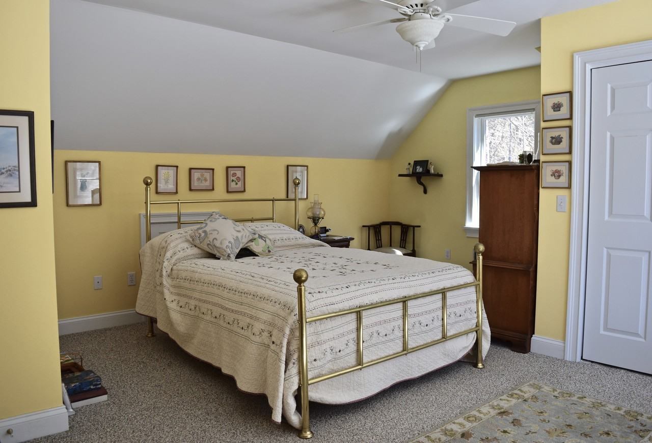 33 Rucum Rd - Photo 3 of 12