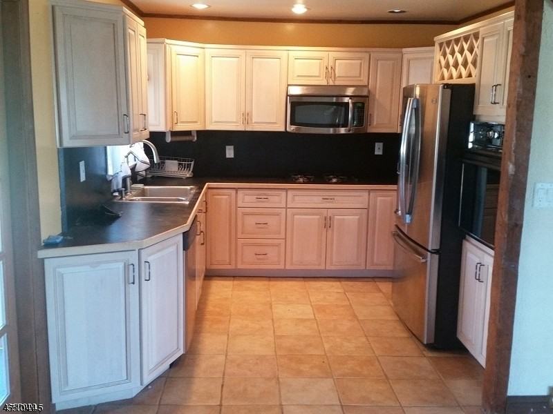 176 Jacksonville Rd - Photo 3 of 6