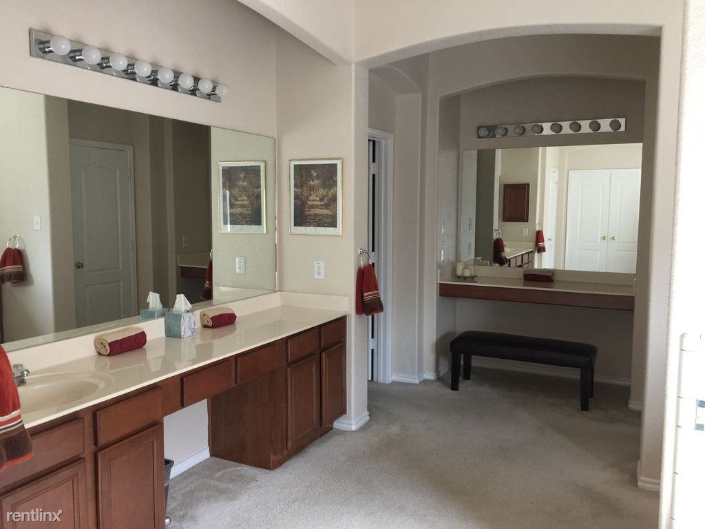 14259 Savannah Pass - Photo 3 of 8