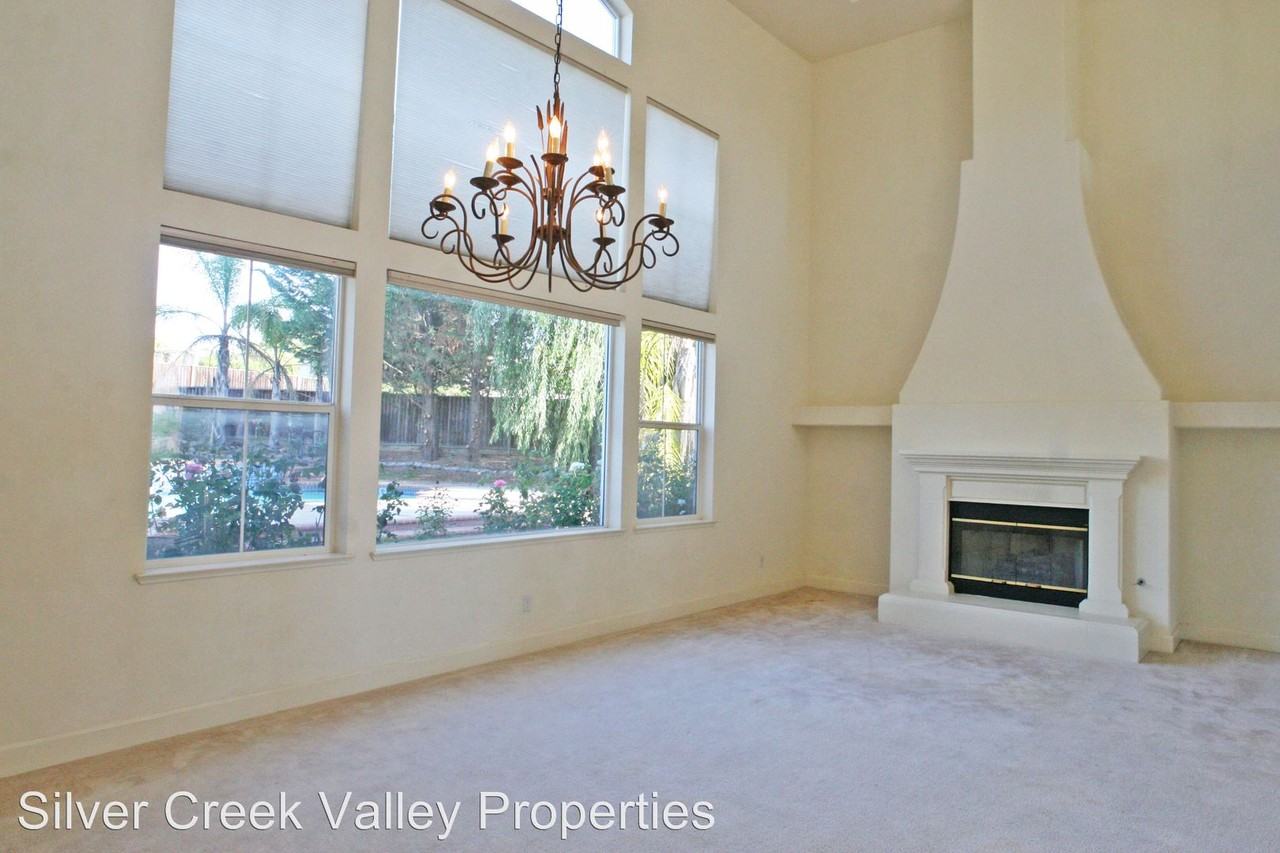 2610 Creekview Meadow Ct - Photo 2 of 12