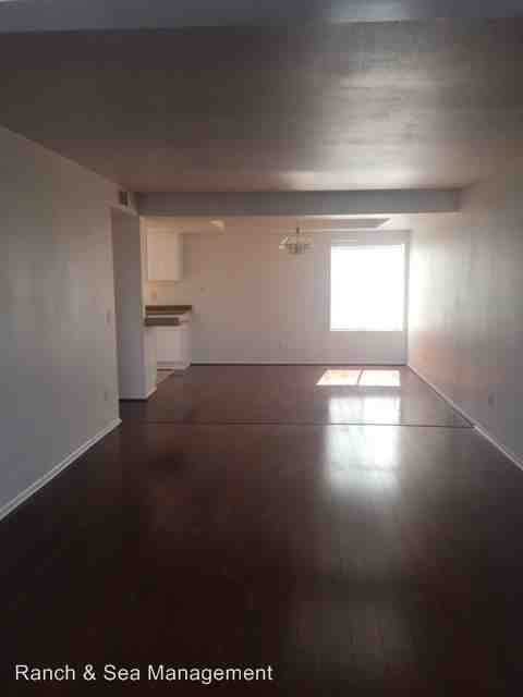 217 Stage Coach - Photo 2 of 11