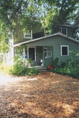 304 NW 14th Ave - Photo 2 of 6