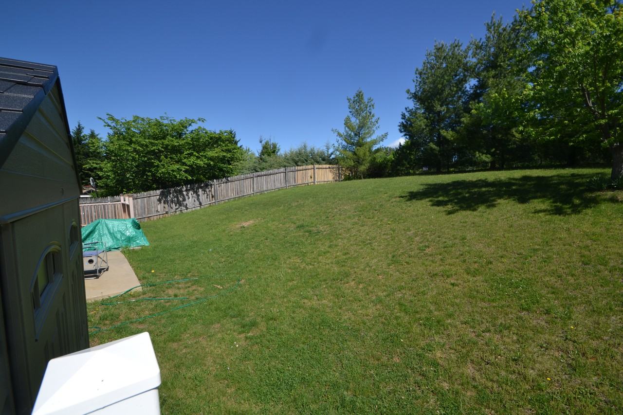 97 Pheasant Run - Photo 3 of 24