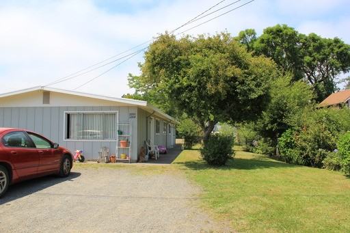 1880 Myrtle St - Photo 2 of 12