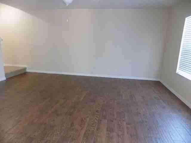 274 Carina Cir - Photo 2 of 12