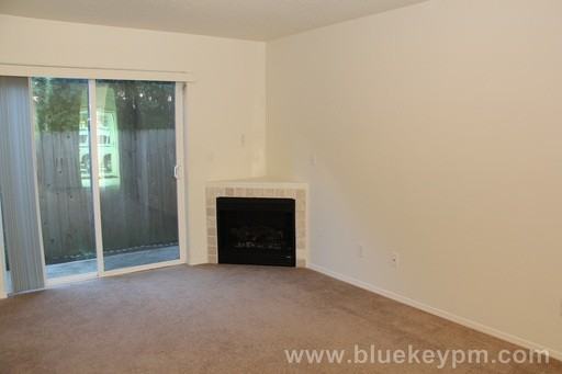 19171 SE Yamhill St - Photo 2 of 12
