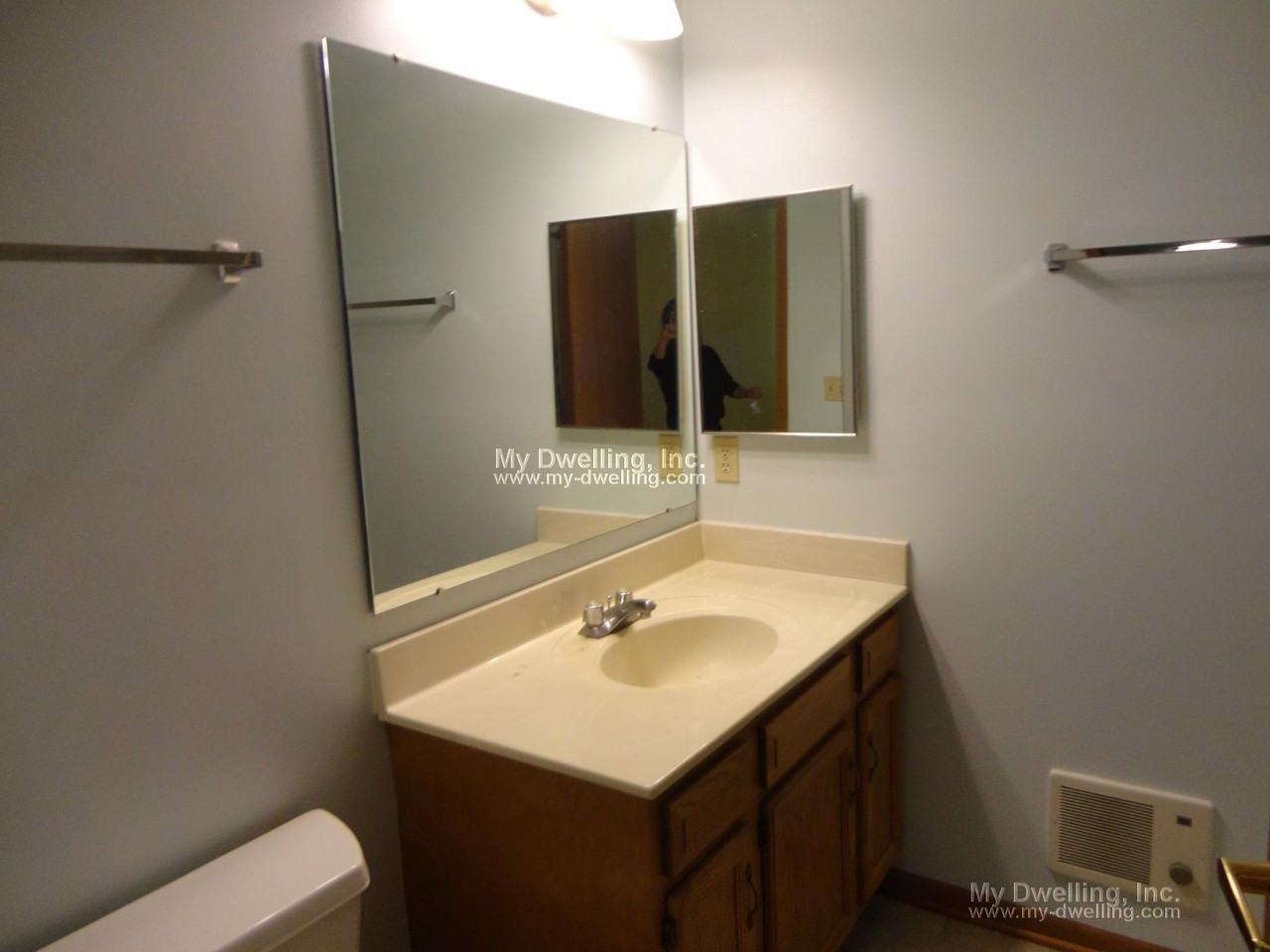 7980 N 107th St 12 - Photo 3 of 19