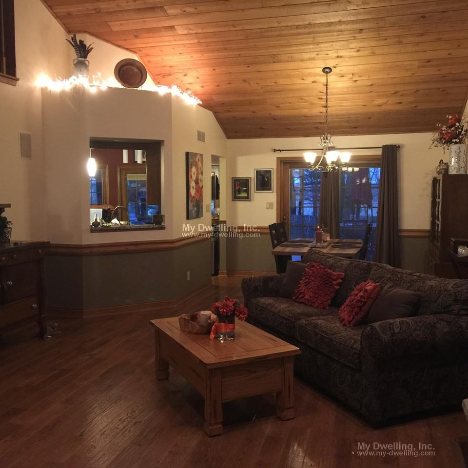 540 Mccarthy Dr S - Photo 2 of 17