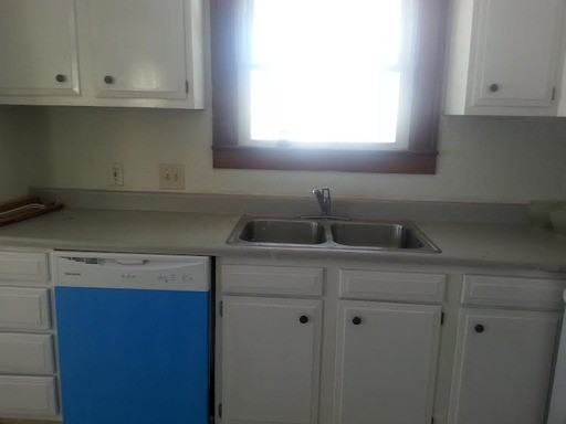 1309 Madison Ave - Photo 2 of 23