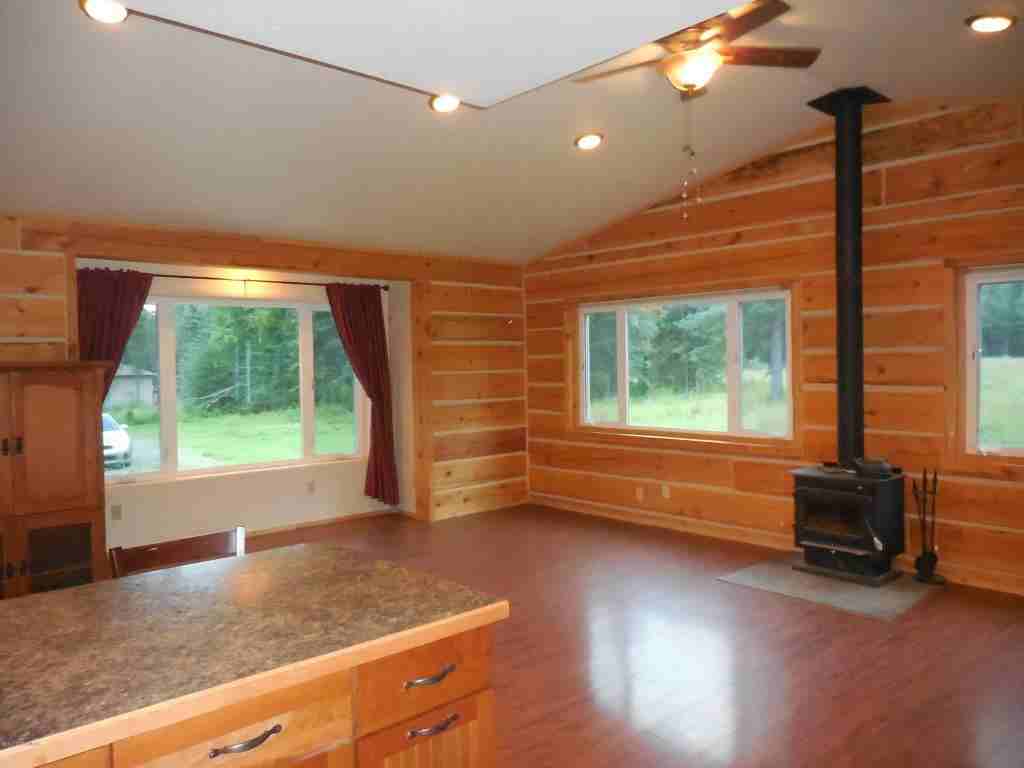 38420 Joshua Tree Ave - Photo 3 of 15