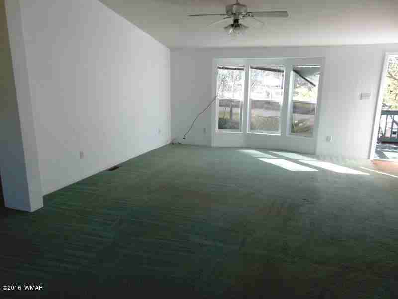 3100 Rainbow Lake Dr - Photo 2 of 14