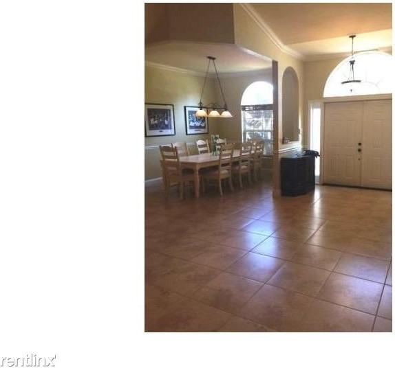 6430 NW 50th St - Photo 2 of 10