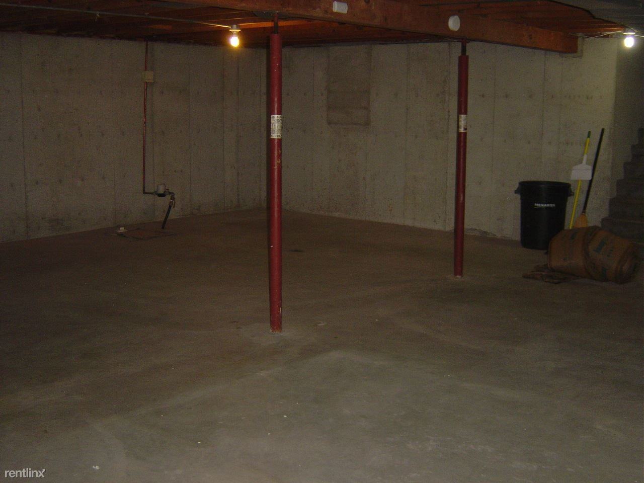 902 Hoffman Rd - Photo 3 of 11