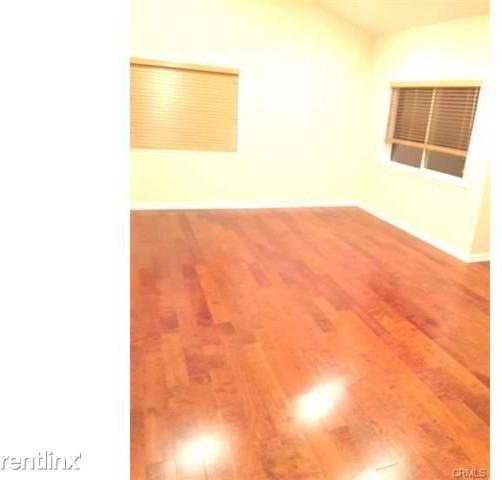 25604 Amberleaf Rd - Photo 3 of 11